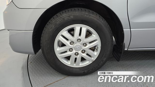 Hyundai Starex 2017 — photo 5