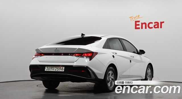Hyundai AVANTE 2024 — photo 2