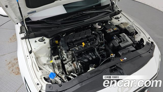 Hyundai AVANTE 2024 — photo 6