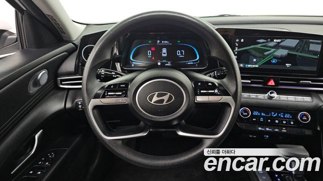 Hyundai AVANTE 2024 — photo 12