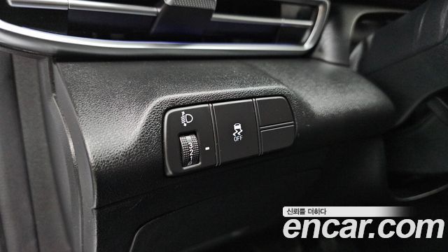 Hyundai AVANTE 2024 — photo 17