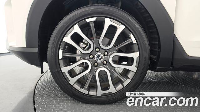 KG Mobility Torres 2023 — photo 5