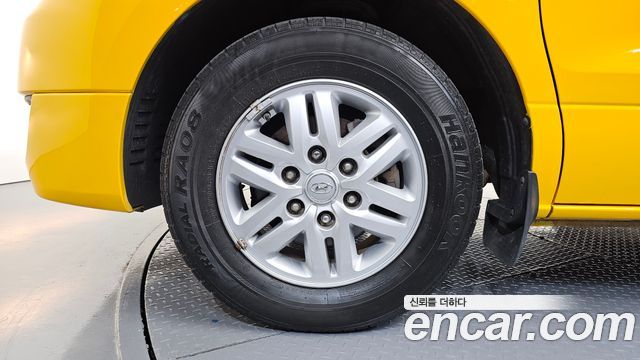 Hyundai Starex 2018 — photo 5
