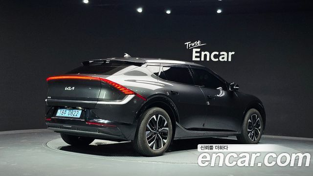 Kia EV6 2024 — photo 2