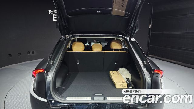 Kia EV6 2024 — photo 24