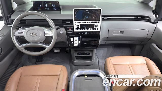 Hyundai Staria 2022 — photo 7