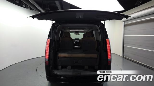 Hyundai Staria 2022 — photo 20