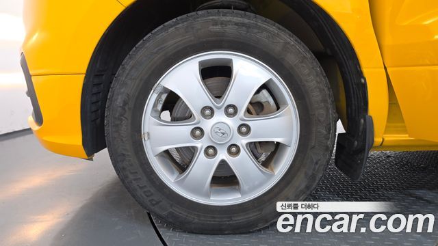 Hyundai Starex 2021 — photo 5