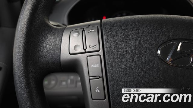 Hyundai Starex 2021 — photo 21