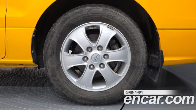Hyundai Starex 2021 — photo 7
