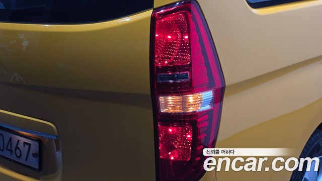 Hyundai Starex 2021 — photo 9