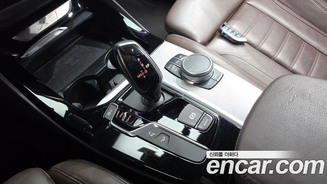 BMW X3 2019 — photo 12