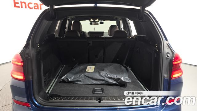 BMW X3 2019 — photo 23