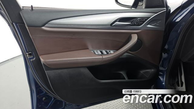 BMW X3 2019 — photo 14