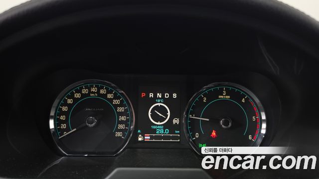 Jaguar XF 2014 — photo 8