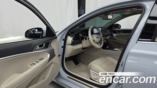 Genesis G70 2021 — photo 13