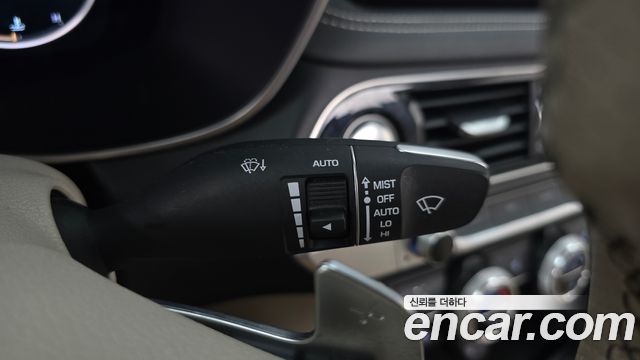 Genesis G70 2021 — photo 26