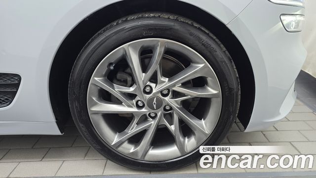Genesis G70 2021 — photo 7