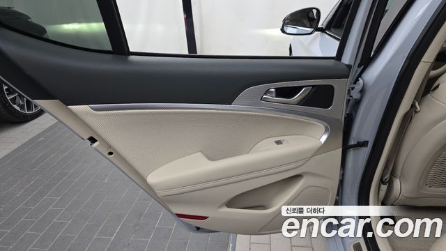 Genesis G70 2021 — photo 15
