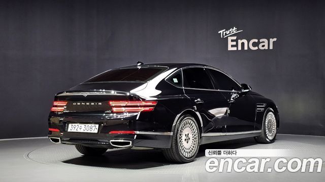 Genesis G80 2022 — photo 2