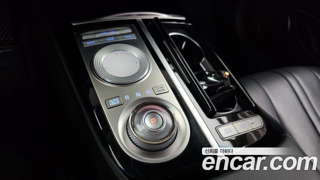 Genesis G80 2022 — photo 9