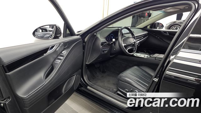 Genesis G80 2022 — photo 10