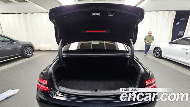 Genesis G80 2022 — photo 20
