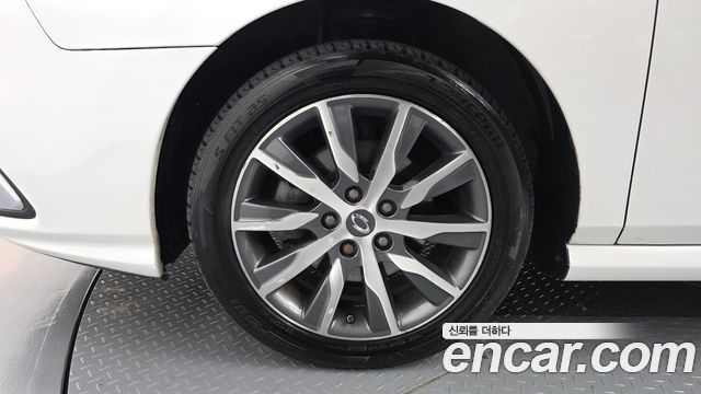 Renault Korea SM5  2016 — photo 5
