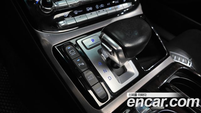 Genesis EQ900 2018 — photo 9