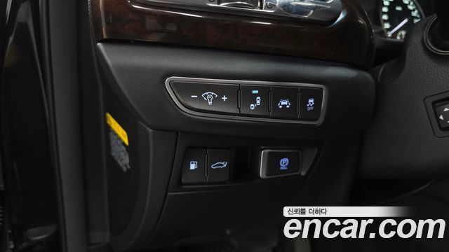 Genesis EQ900 2018 — photo 16