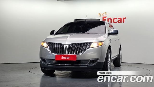 Lincoln MKX 2011 — photo 3