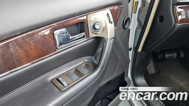 Lincoln MKX 2011 — photo 28
