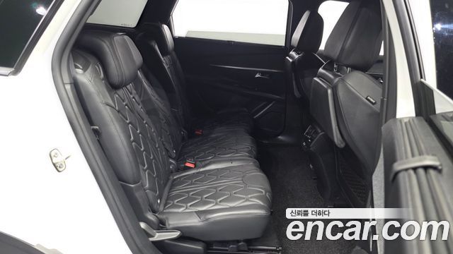 Peugeot 5008 2024 — photo 17