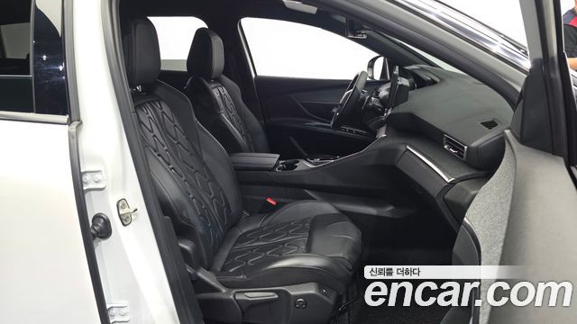 Peugeot 5008 2024 — photo 16