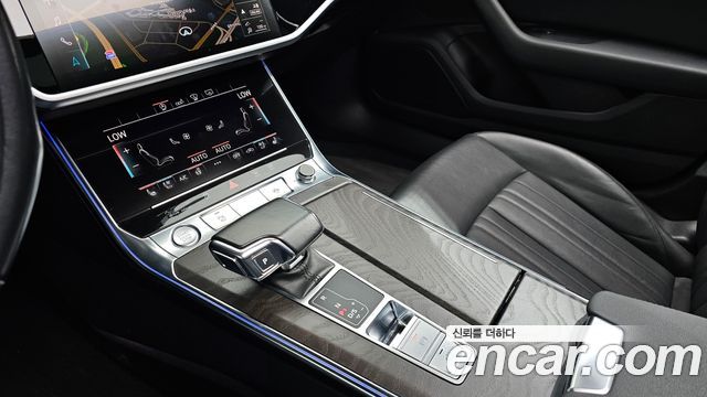 Audi A6 2020 — photo 9