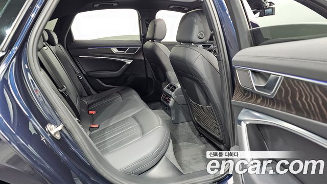Audi A6 2020 — photo 12