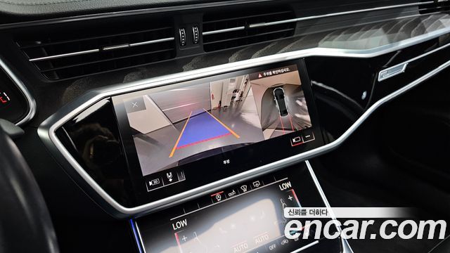 Audi A6 2020 — photo 16