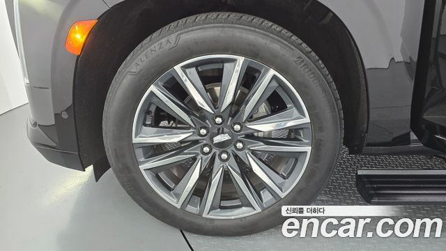 Cadillac Escalade 2023 — photo 5