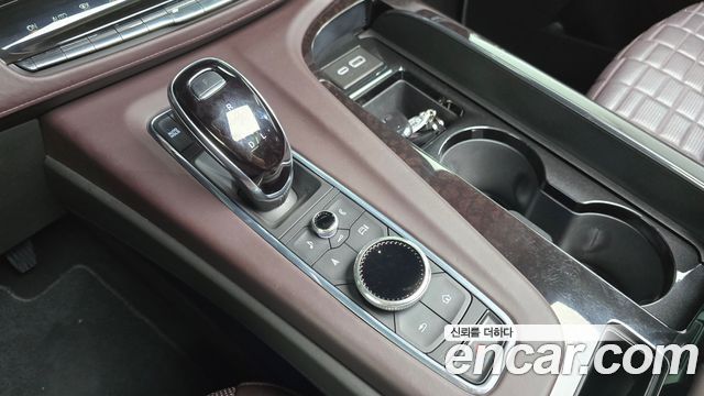 Cadillac Escalade 2023 — photo 9