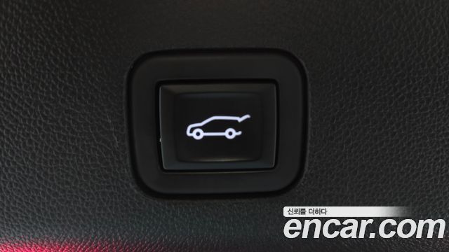 Cadillac Escalade 2023 — photo 16