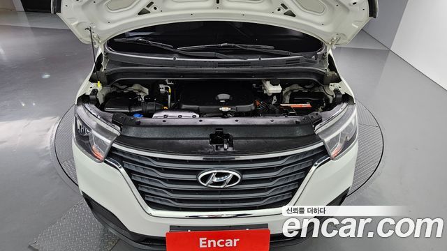 Hyundai Starex 2021 — photo 6