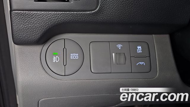 Hyundai Starex 2021 — photo 25