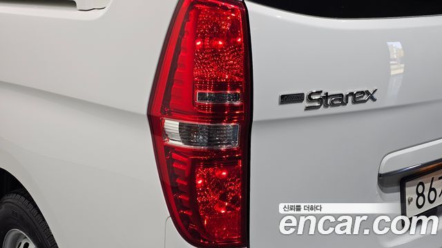 Hyundai Starex 2021 — photo 9