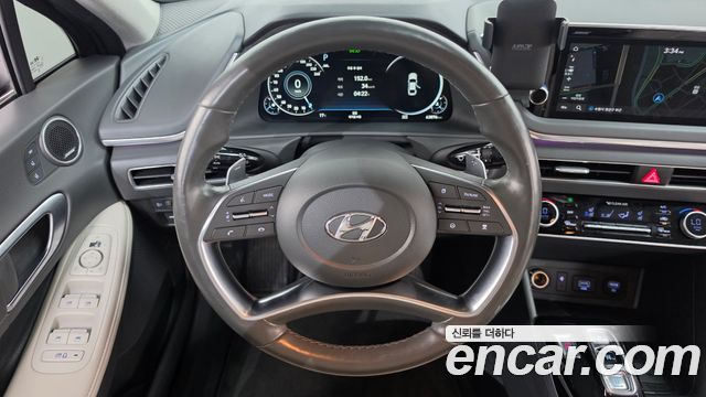 Hyundai Sonata 2020 — photo 19