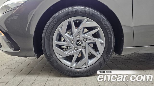 Hyundai AVANTE 2024 — photo 5