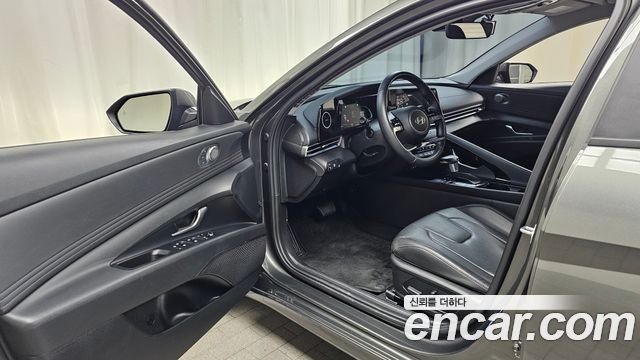 Hyundai AVANTE 2024 — photo 13