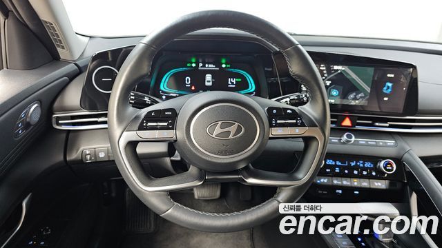 Hyundai AVANTE 2024 — photo 19