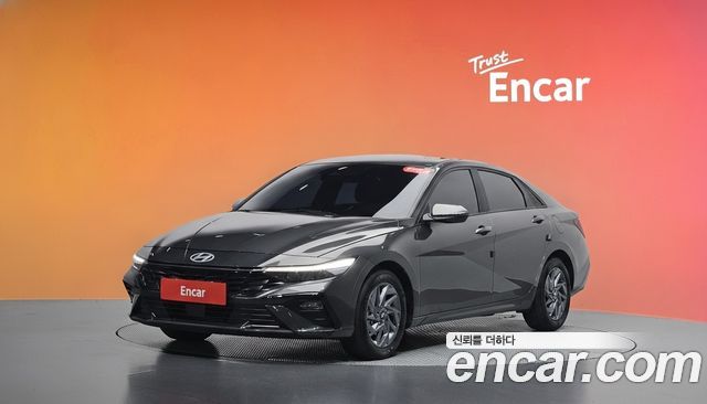 Hyundai AVANTE 2024 — photo 1
