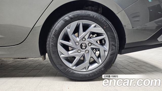 Hyundai AVANTE 2024 — photo 7