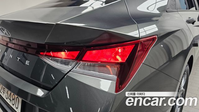 Hyundai AVANTE 2024 — photo 9